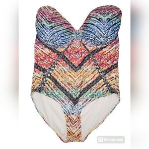 Swimsuits for All Strapless Underwire Lattice One Piece Swimsuit Size 24